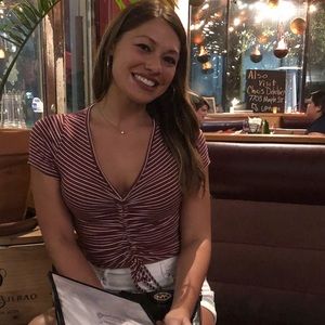 Meet your Posher, Amanda